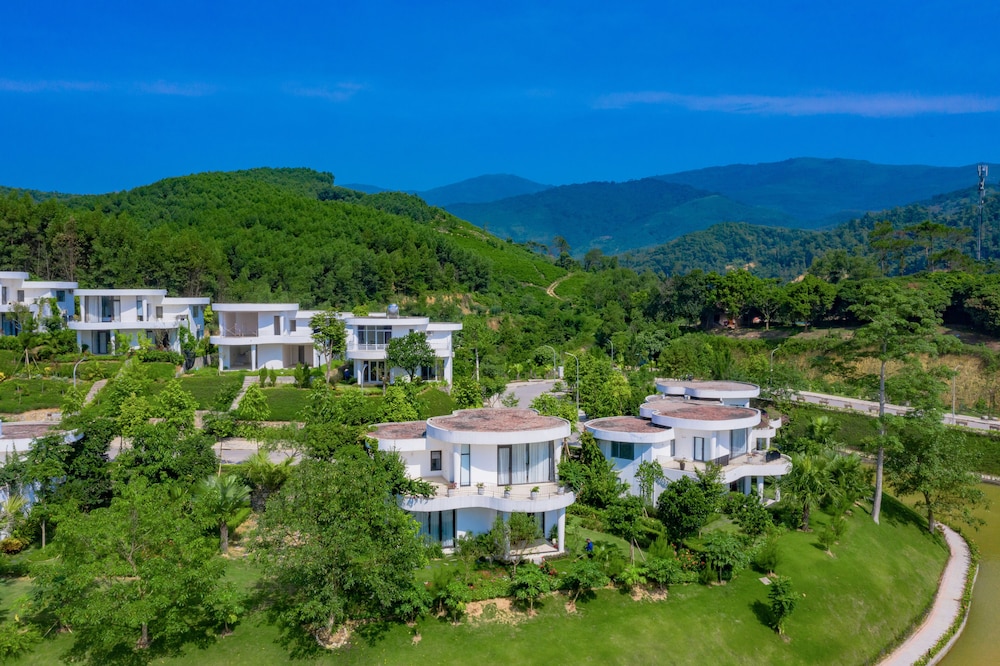 Villa, 3 Bedrooms, Lake View