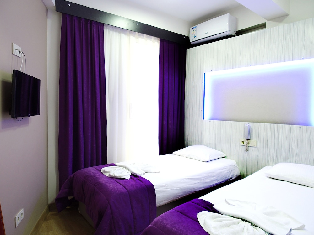 Single Room photo 3