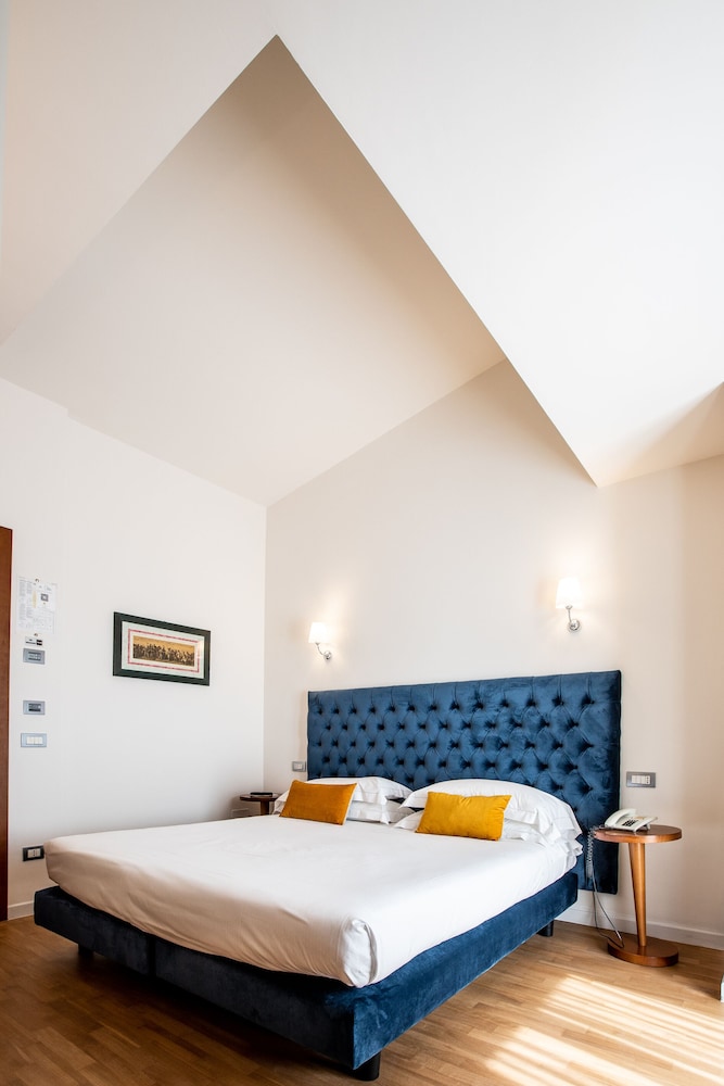 Comfort Double or Twin Room photo 3