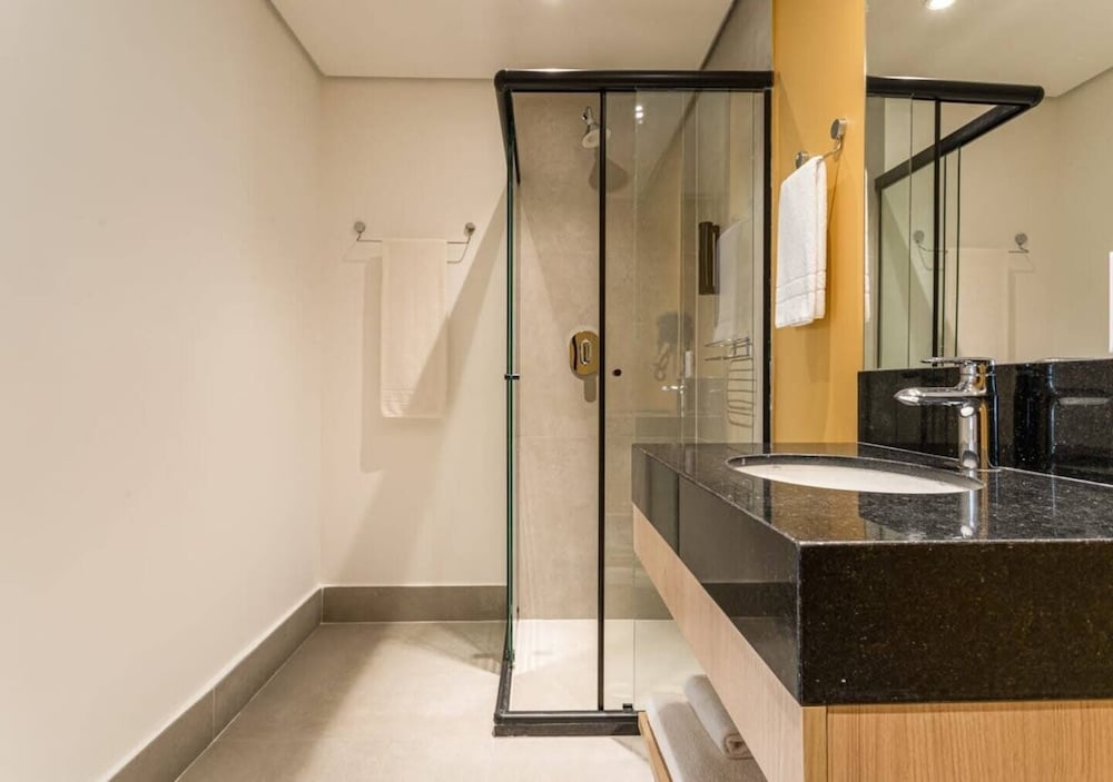 Premium Studio Suite - Photo 22