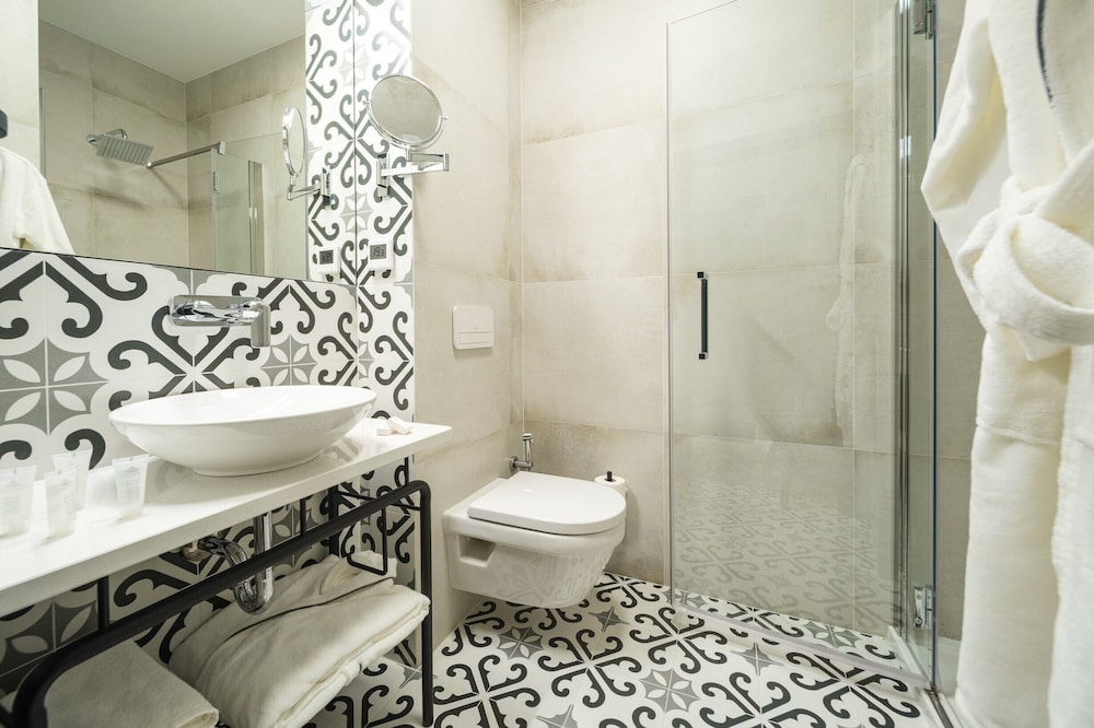 Premium Double Room - Photo 2