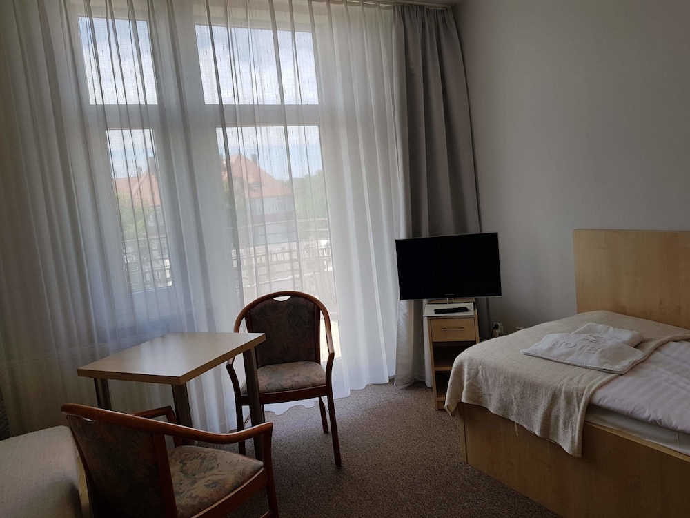 Single Room photo 3