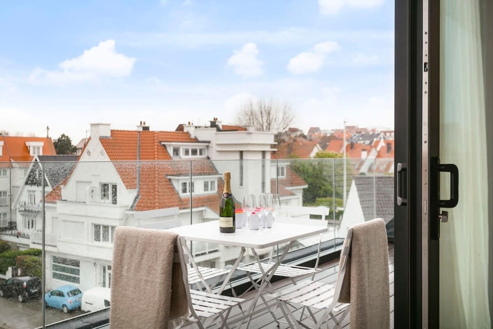 Majestic new Penthouse With 2 Parkings, Photo 11