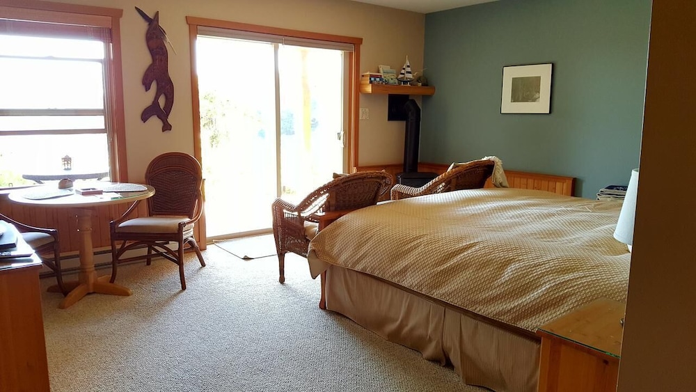 Luxury Suite, Ensuite, Sea View (Whale Song Suite) photo 2