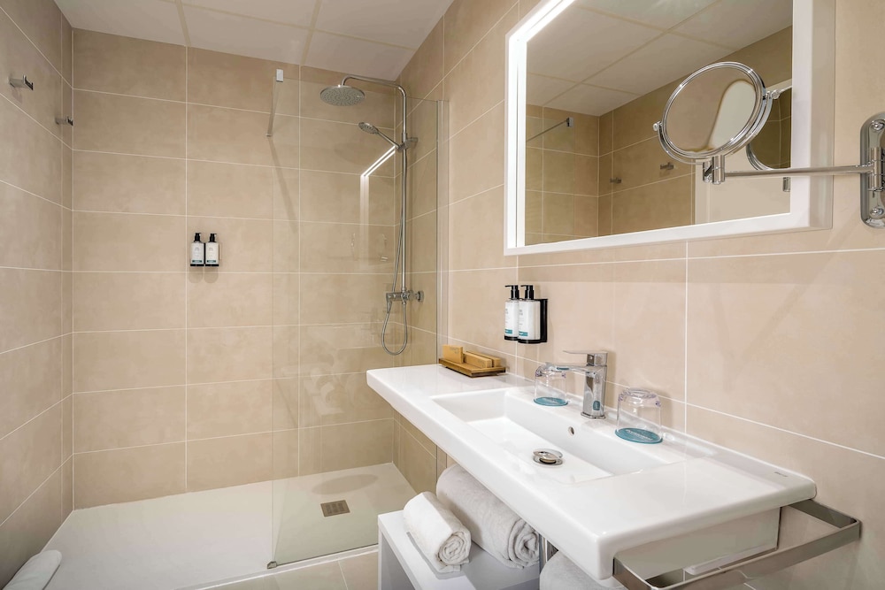 Double Room, Pool Access - Photo 13