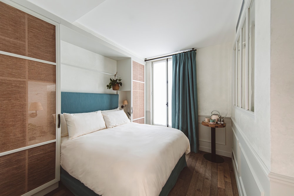 Standard Double Room (Working HOY)