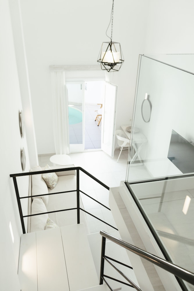 Suite, Private Pool - Photo 13