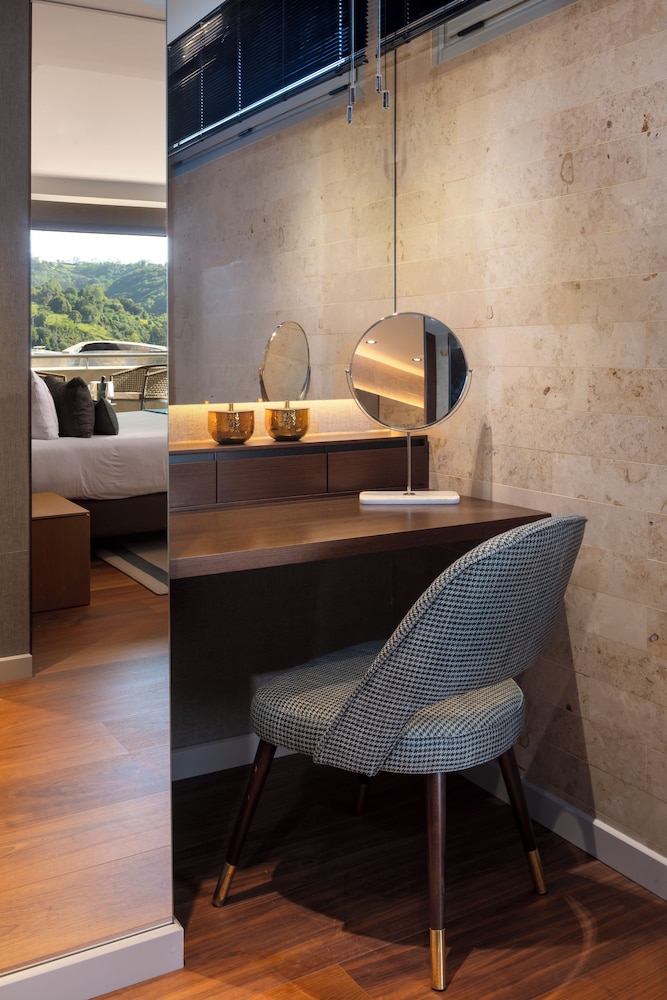 Suite (Penthouse)