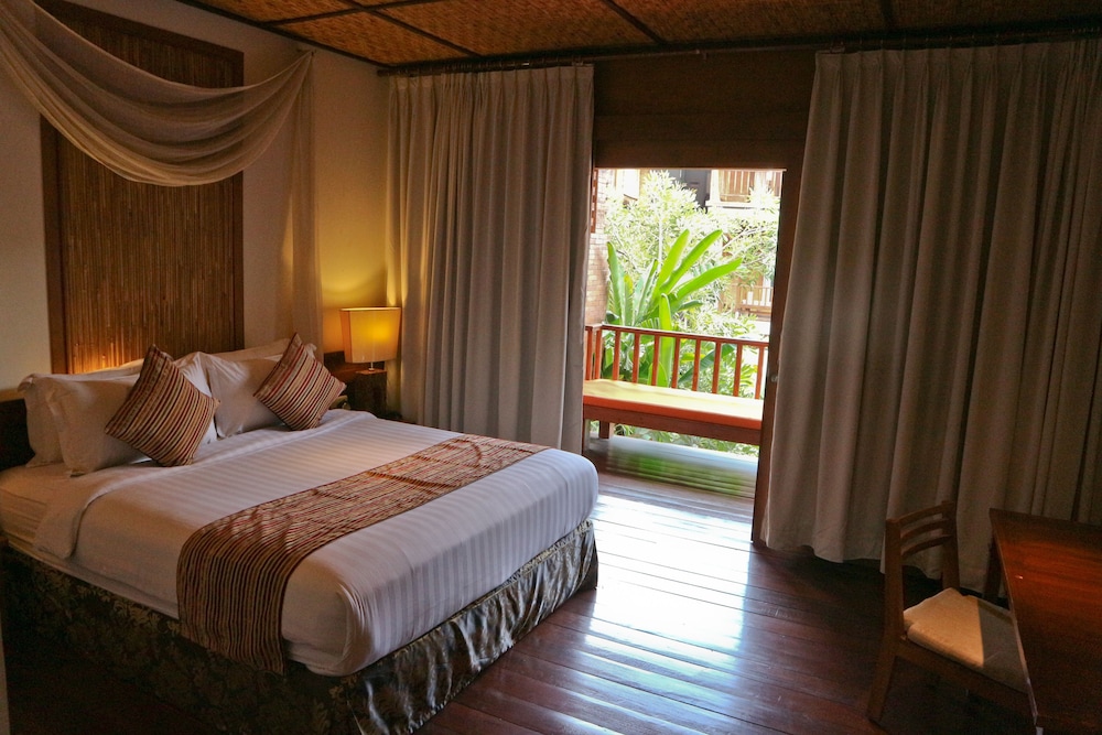 Deluxe Double Or Twin Room photo 1