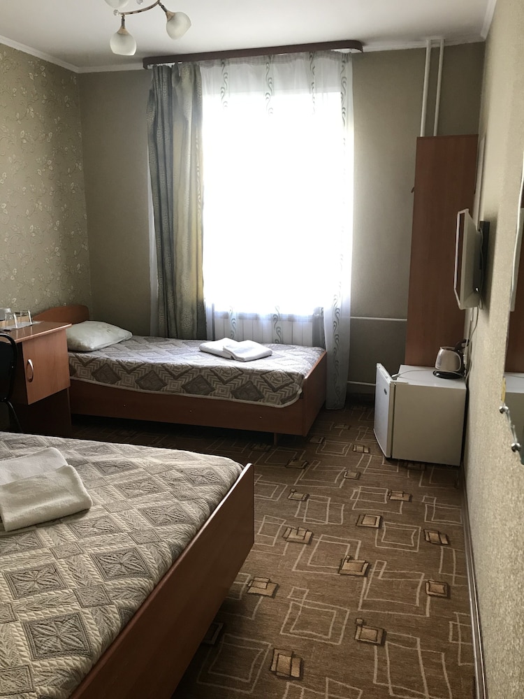 Comfort Triple Room, Courtyard View photo 1