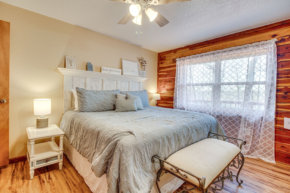 House (4 Bedrooms) photo 1