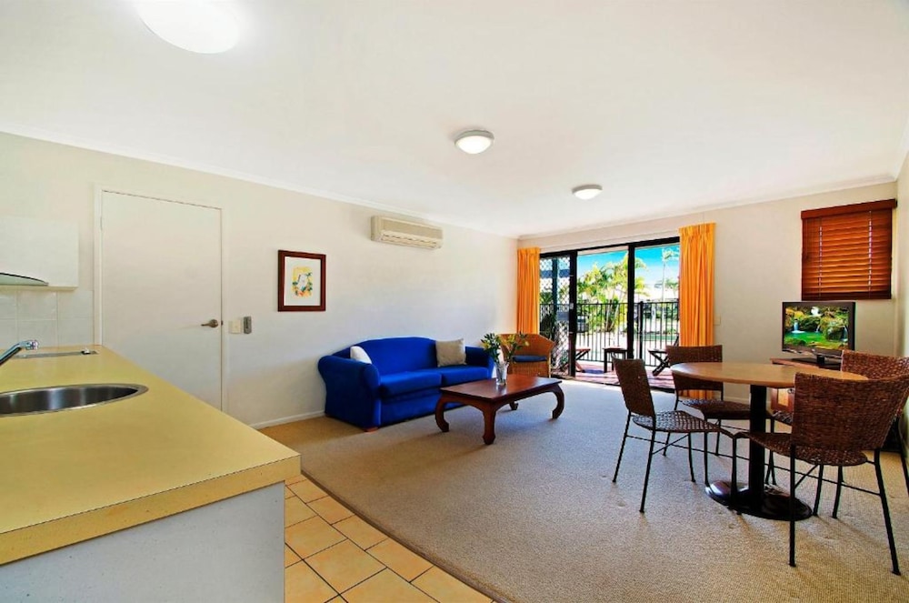 One Bedroom Apartment - Photo 6