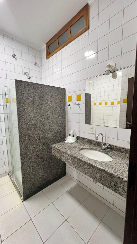 Luxury Double or Twin Room photo 2