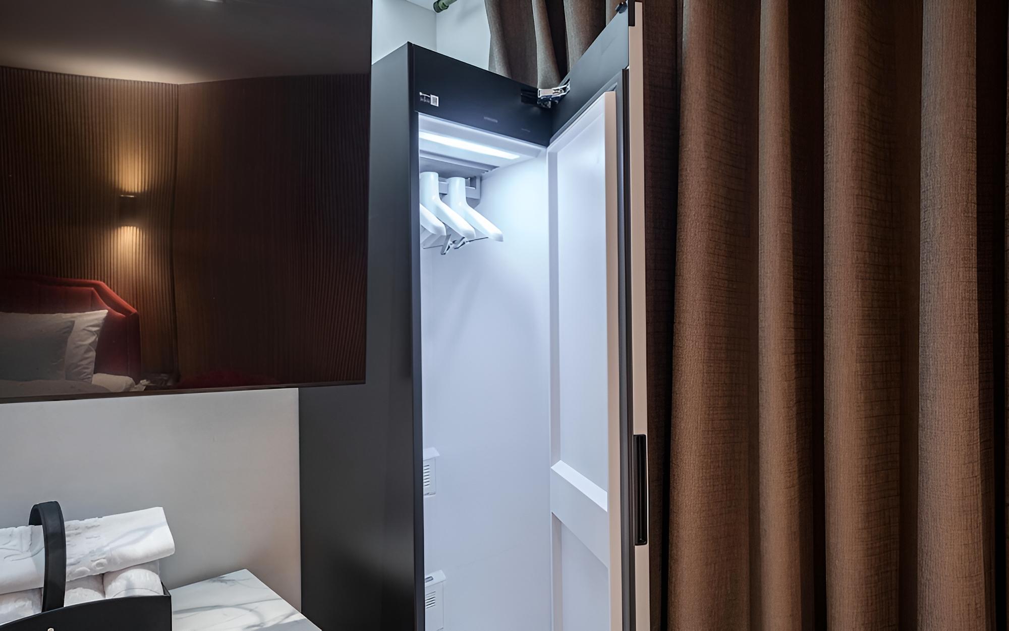 Room (Styler (Air Dresser OTT)) - Photo 5