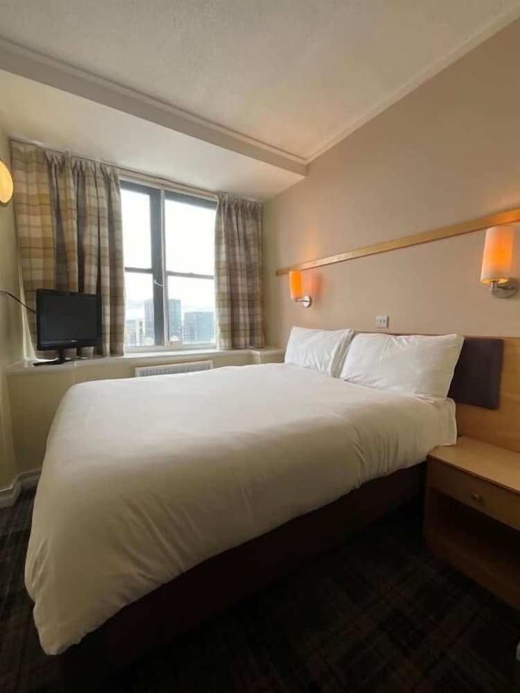 Standard Double Room - Photo 4