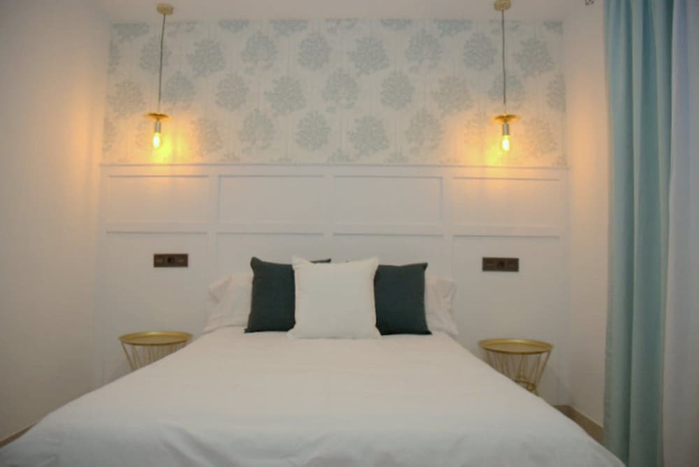 Standard Double or Twin Room, 1 Bedroom, Non Smoking - Photo 8