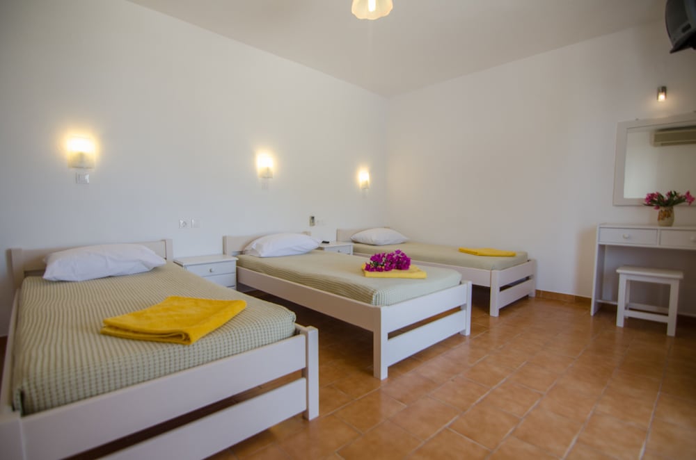 Triple Room photo 2