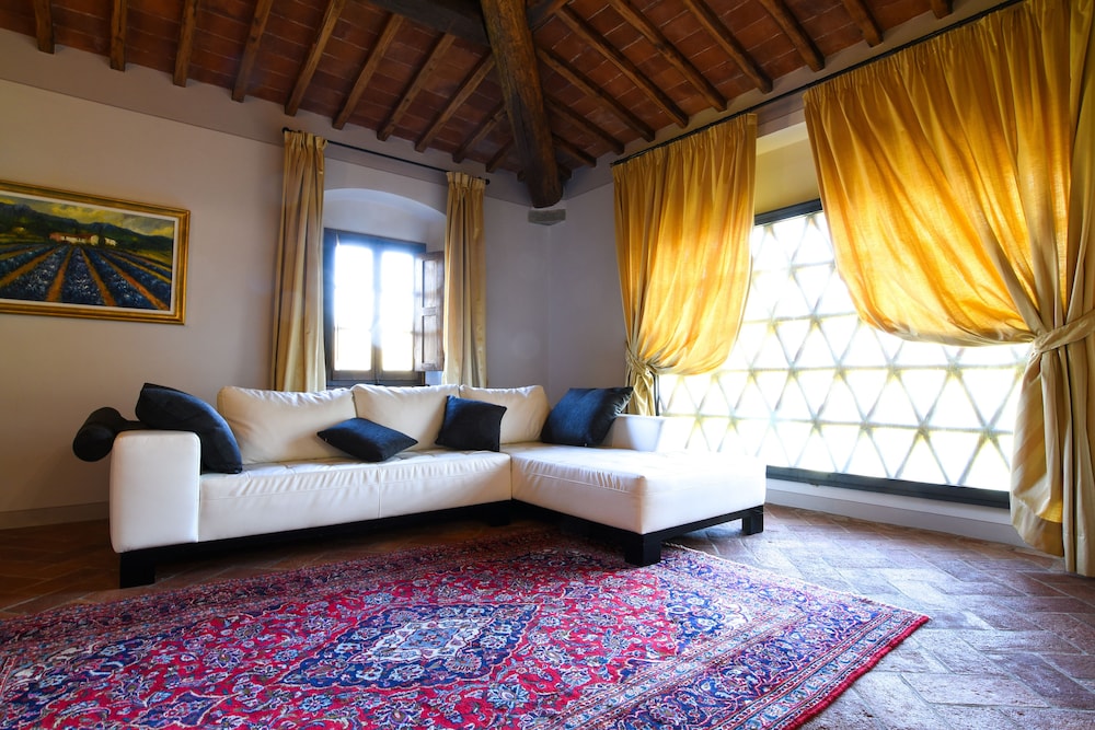 Villa, 4 Bedrooms, 2 Bathrooms (Margherita) photo 1