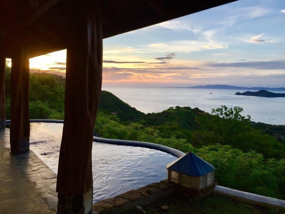 Luxury Villa, 2 Bedrooms, Private Pool, Ocean View photo 1