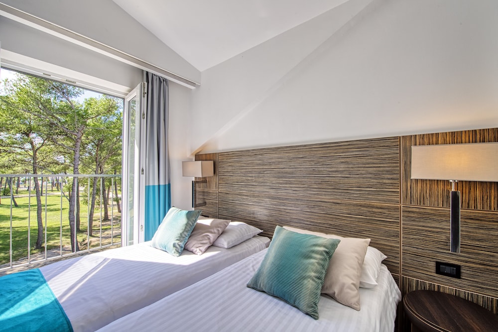 Comfort Two-Bedroom Apartment for 4+2 persons