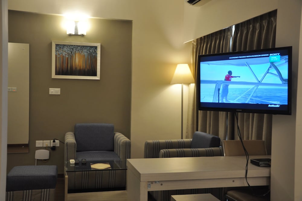 Deluxe Suite photo 3