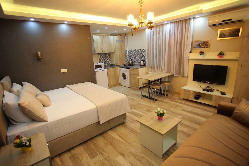 Economy Double Room photo 3