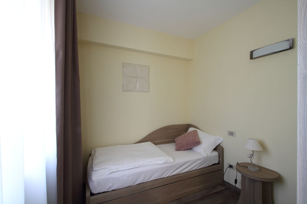 Junior Suite, Connecting Rooms photo 3
