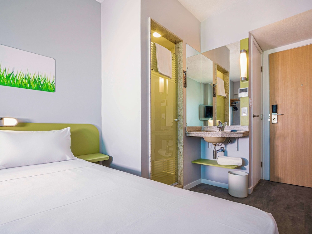 ibis budget Krakow Stare Miasto — photo 33