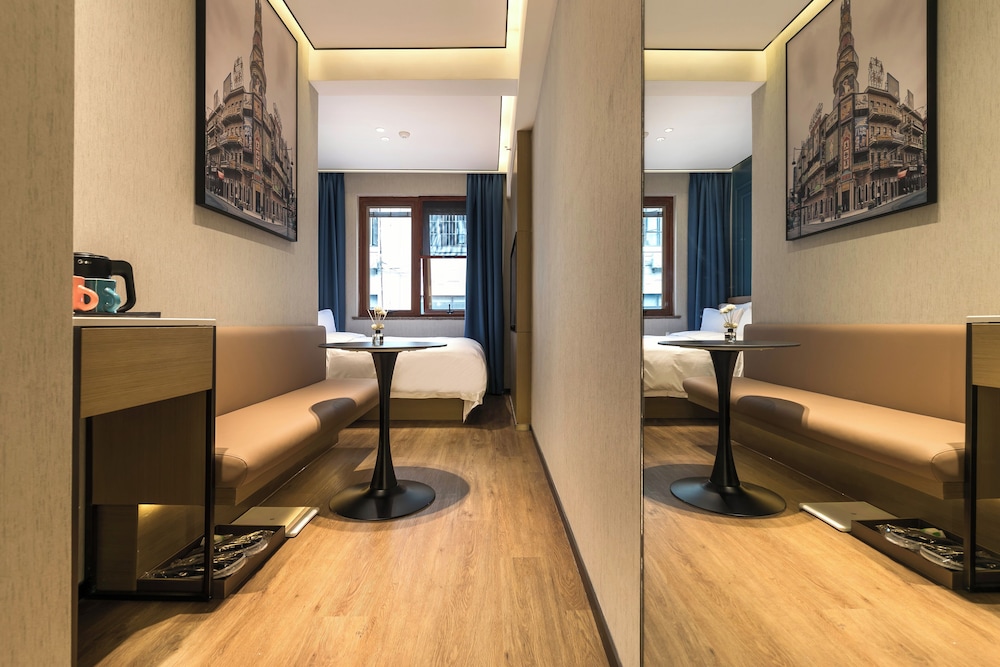 Superior Guest Room