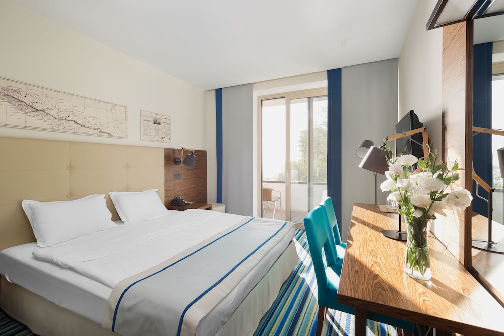 Standard Double Room, Balcony, Sea View
