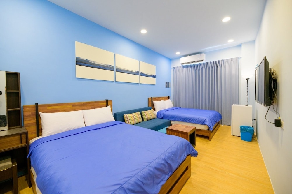 Design Quadruple Room photo 1