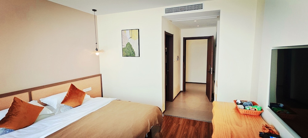 Classic Double Room, Private Pool, Garden View