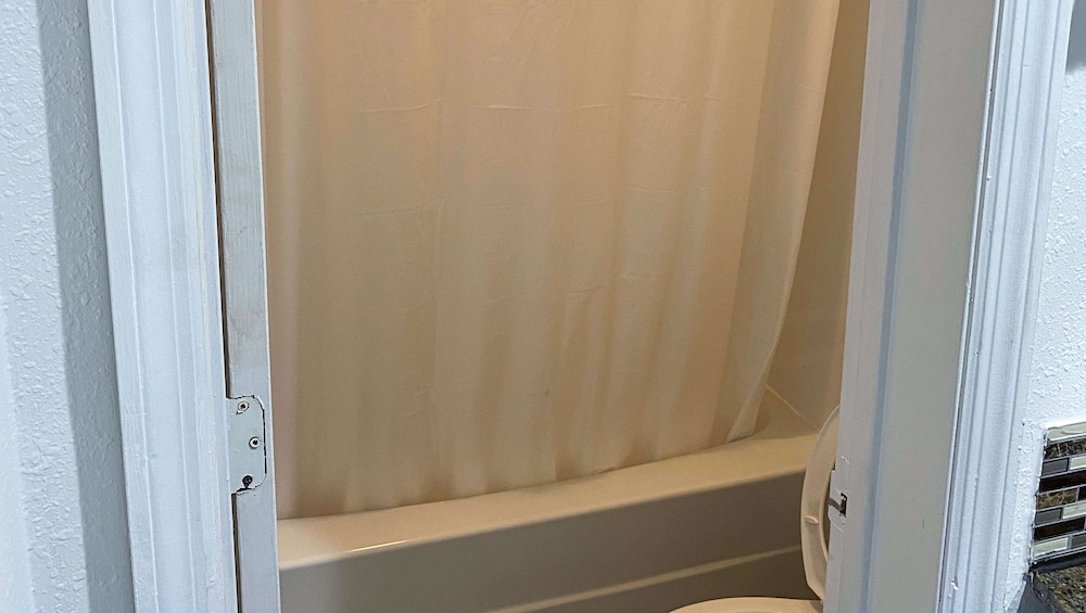 Room, 2 Double Beds, Non Smoking, Refrigerator (Double Full Nonsmoking) photo 3