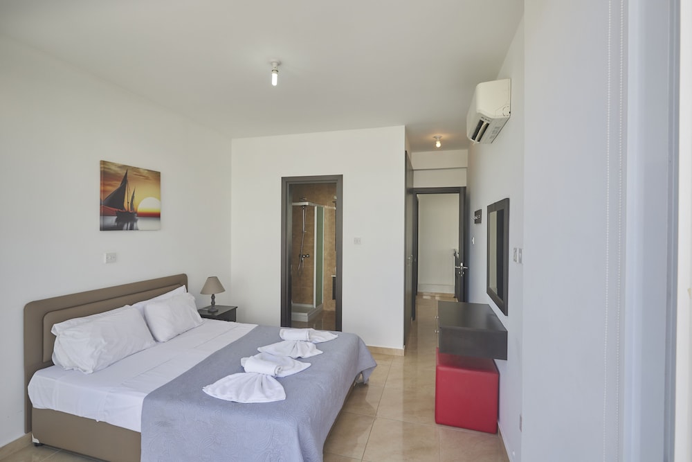 Villa, 3 Bedrooms, Private Pool, Garden View