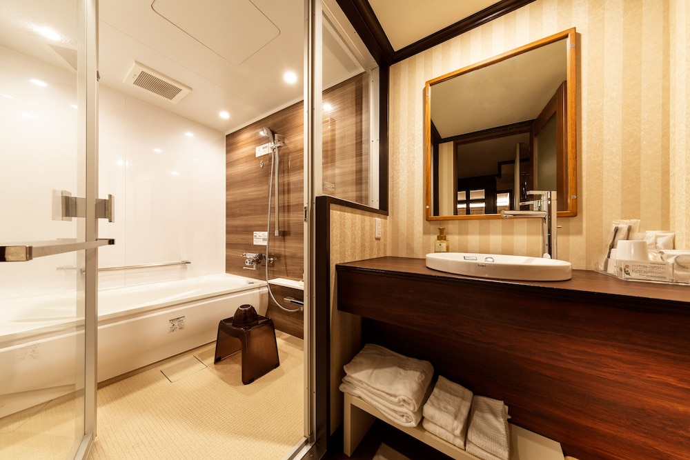 Excellent Twin Room for 3 Guests - Photo 4
