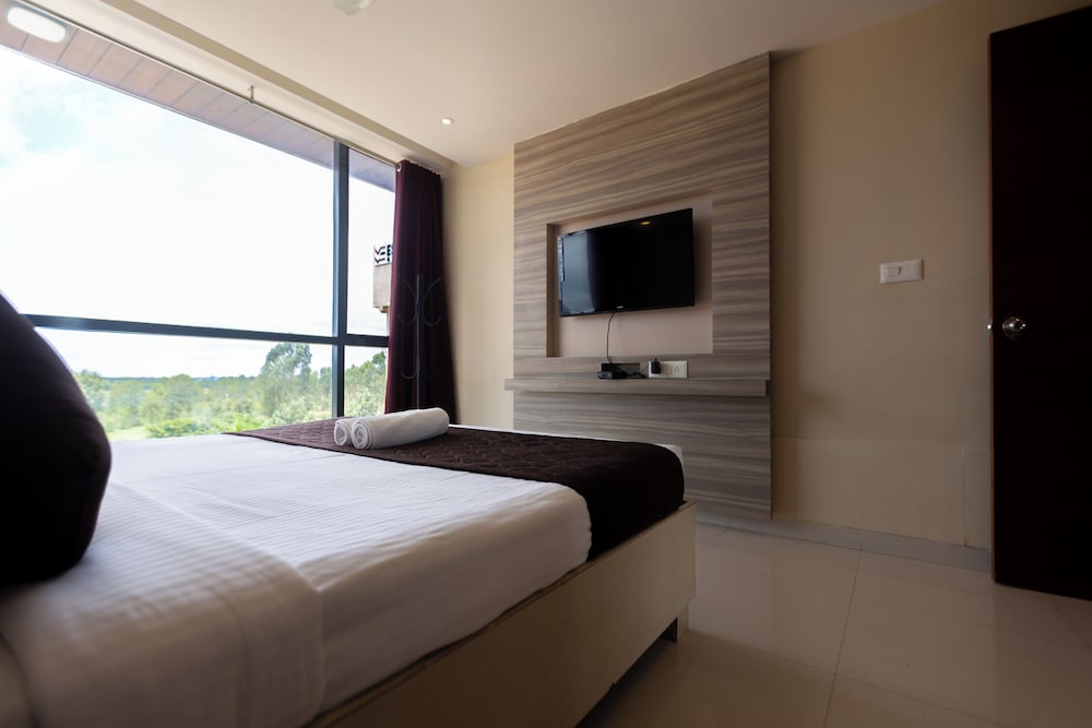Club Studio Suite