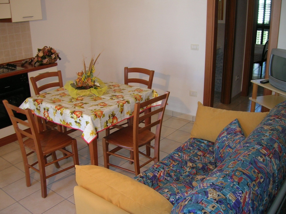 Family Condo, City View photo 2