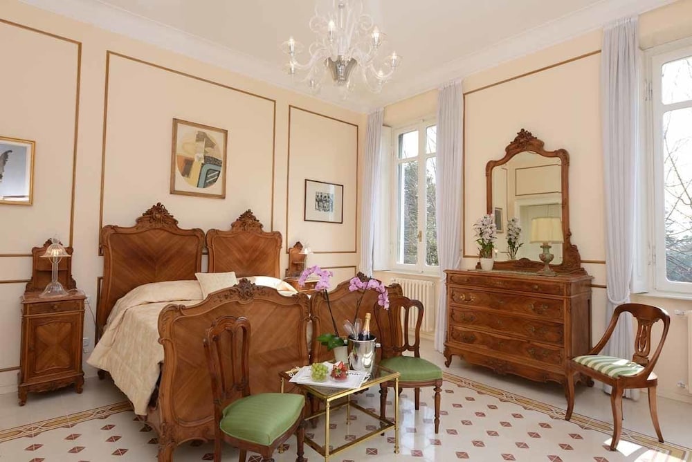 Deluxe Room, 1 Double Bed, Garden View, Garden Area photo 1