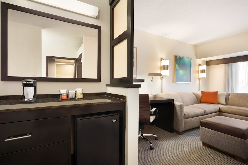 Room, 2 Queen Beds (High Floor) - Photo 4