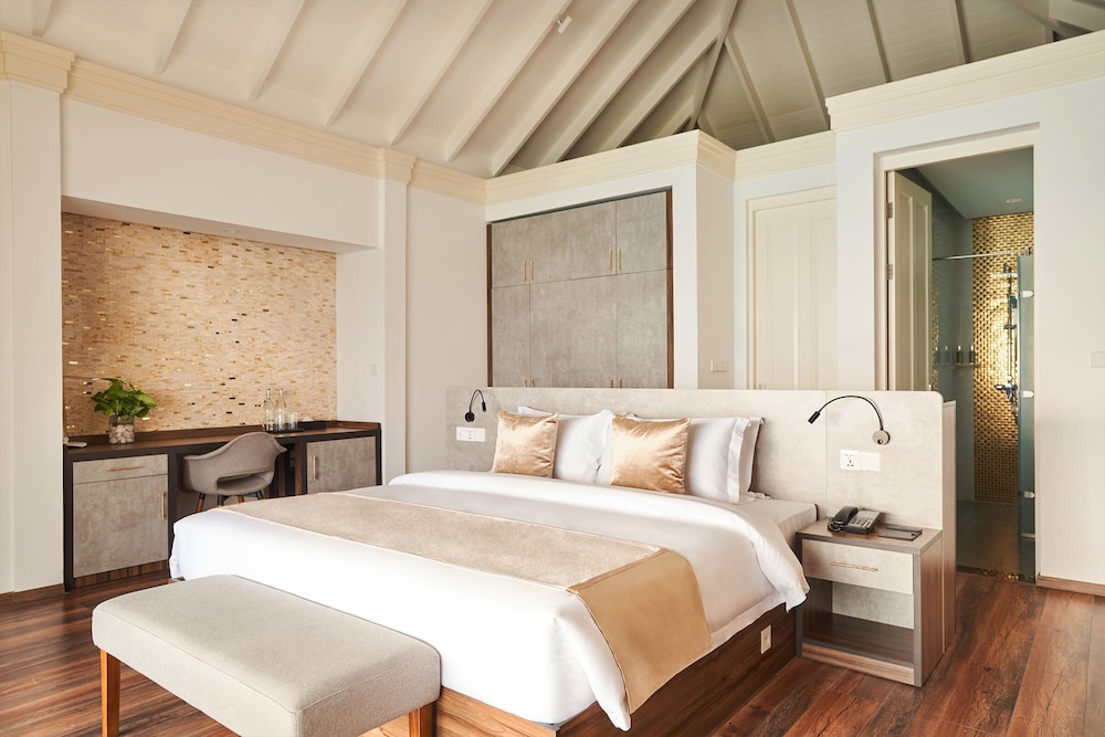 Two Bedroom Beach Residence with Pool