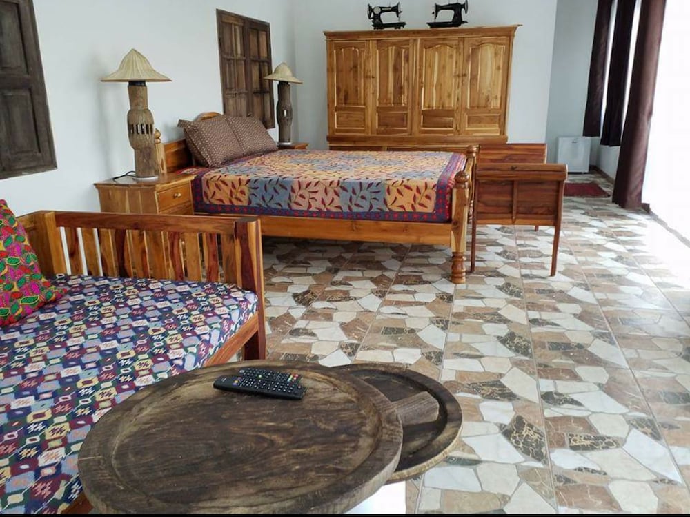 Exclusive Bungalow, 1 King Bed, Accessible photo 3