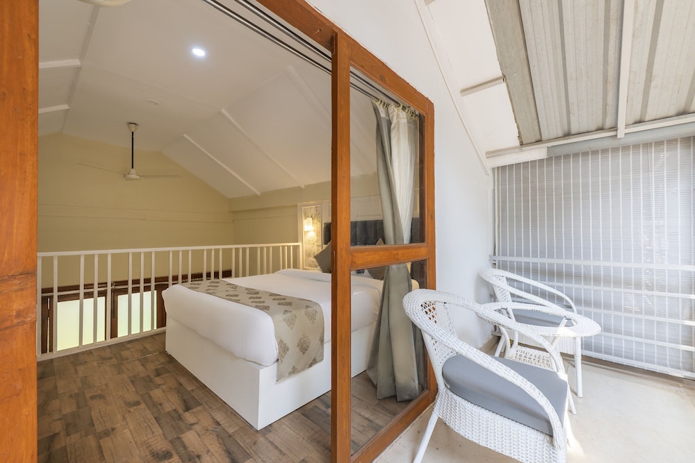 Executive Room, Bathtub photo 3