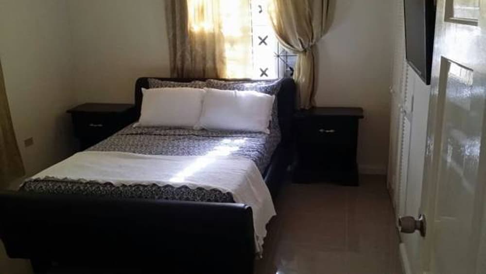 Family House, 2 Bedrooms, Accessible