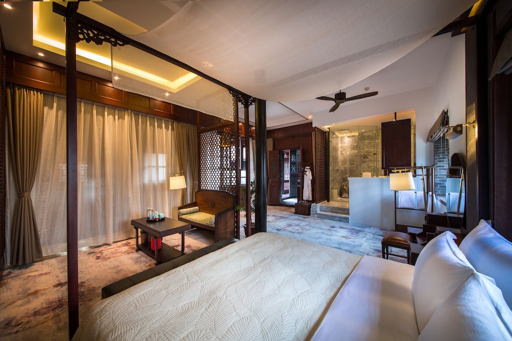 Deluxe Room (Courtyard) photo 2