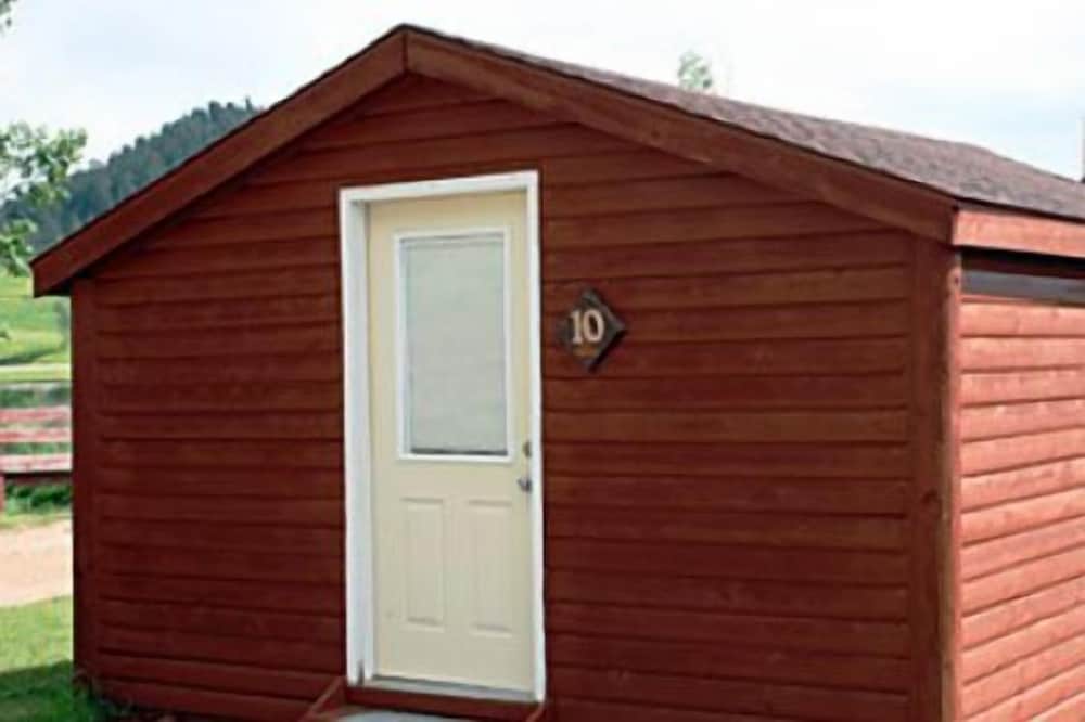 Economy Cabin, Private Bathroom (Cabin 10) photo 2