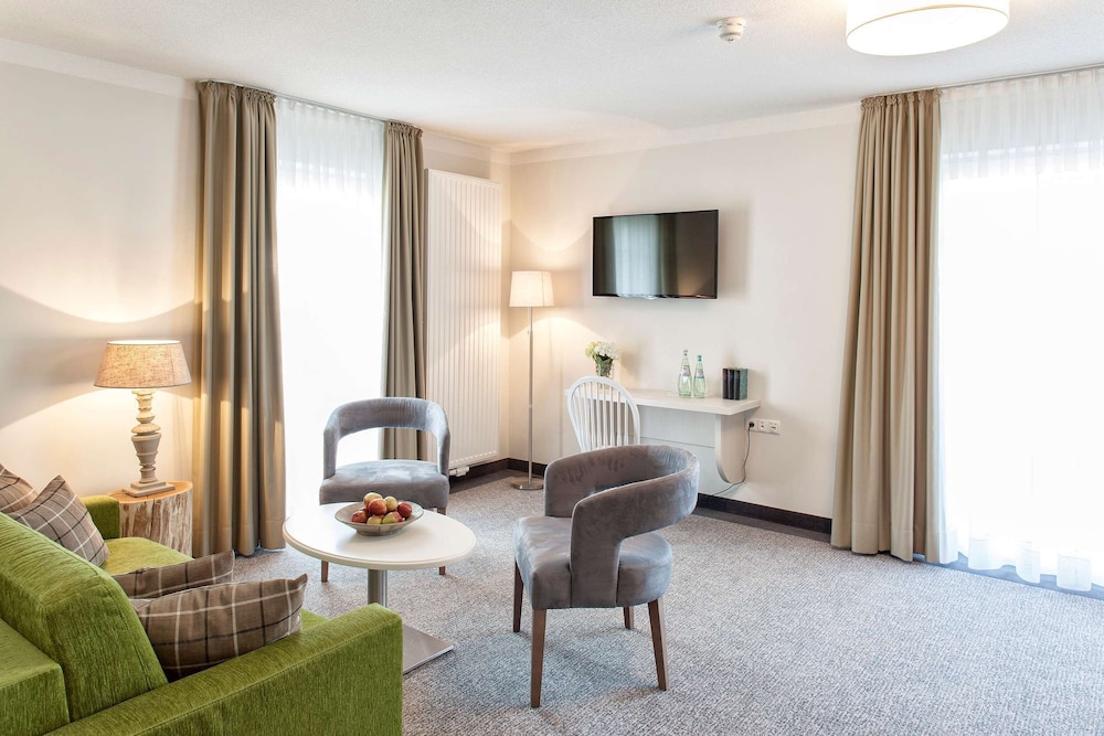 Junior Suite, Golf View photo 2