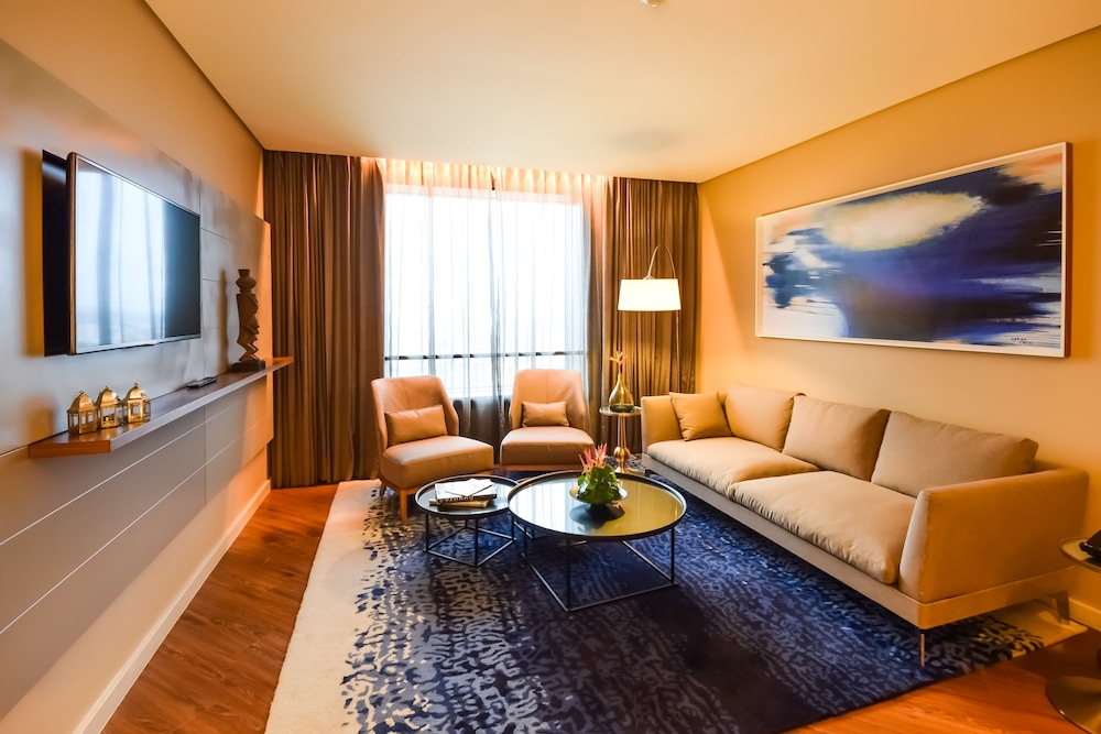 Junior Apartment