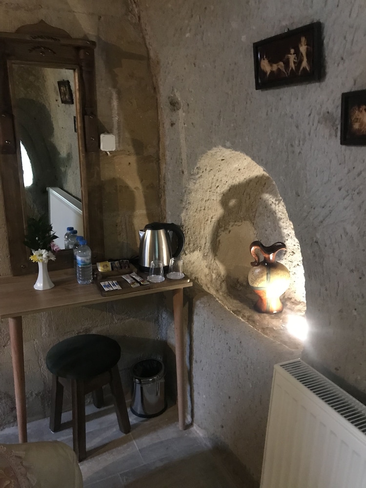 Standard Room - Photo 9