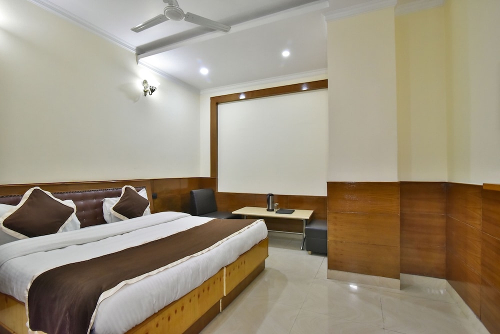 Standard Room - Photo 1