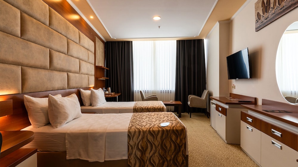 Standard Twin Room, 2 Twin Beds photo 3